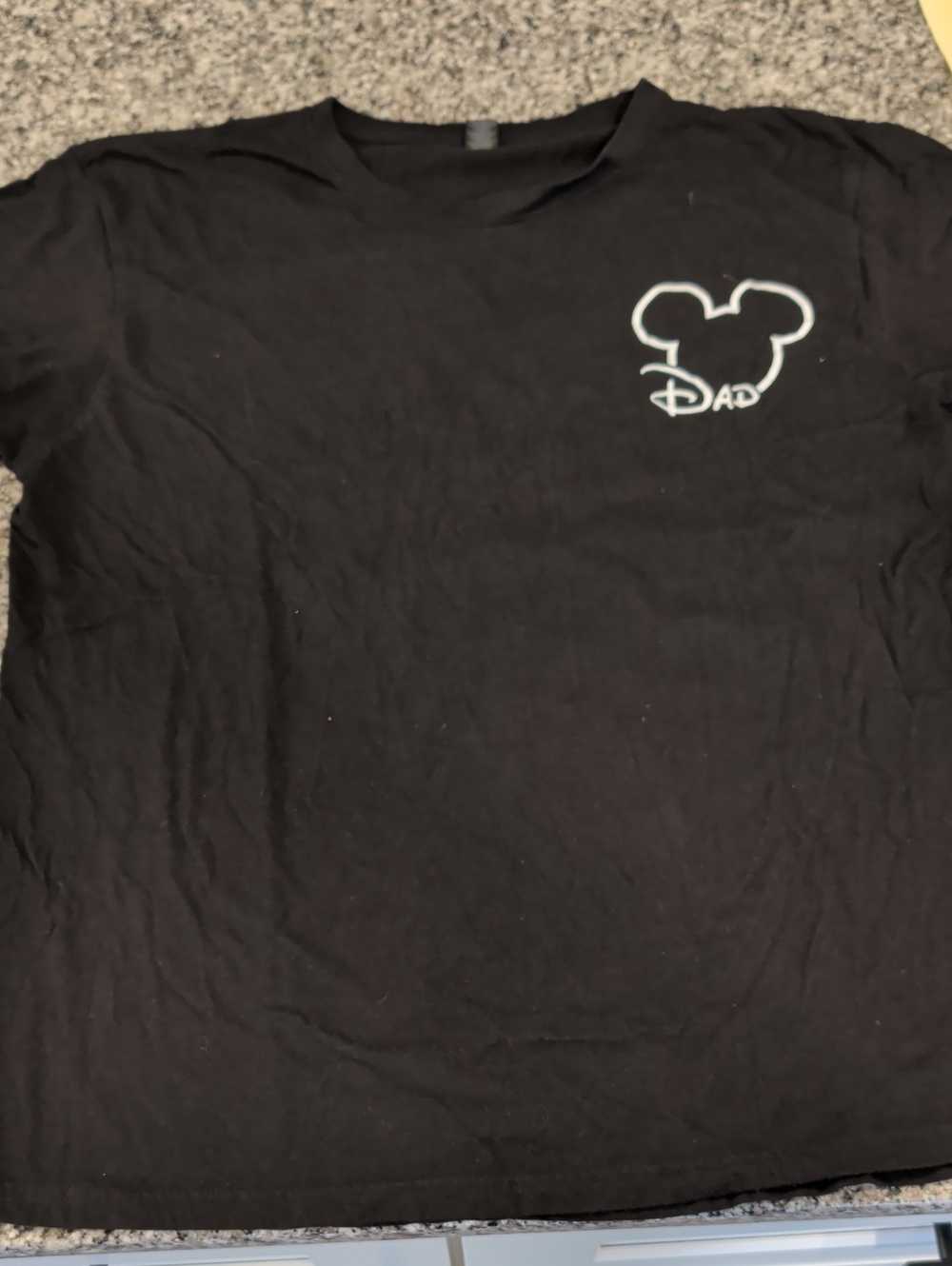 Disney Men's Black 'Dad' Mouse Ear Graphic Tee
